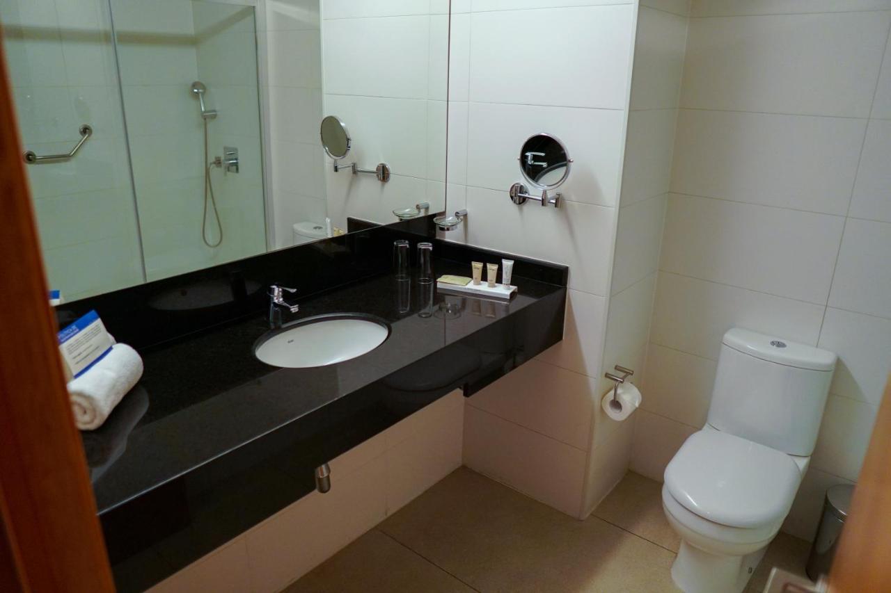 Hotel Parada Linares Esterno foto